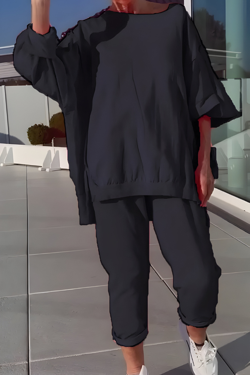 Gabrielle | Lounge Set Combining Modern Comfort and Casual Elegance for Everyday Wear