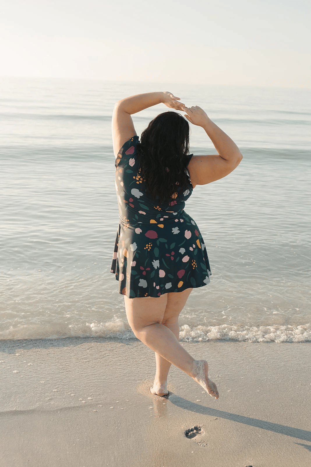 Jedda – Swimsuit with Ruffles and Bust Support