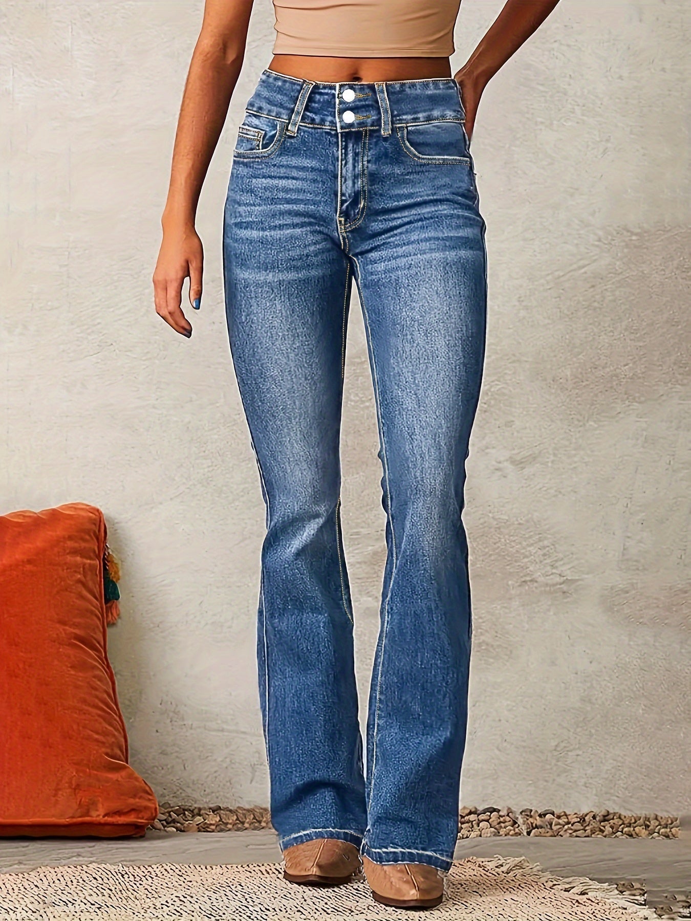 Lori™ | High-Waisted Flared Jeans