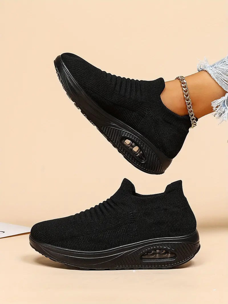 Maggie | Stylish Slip-On Sneakers